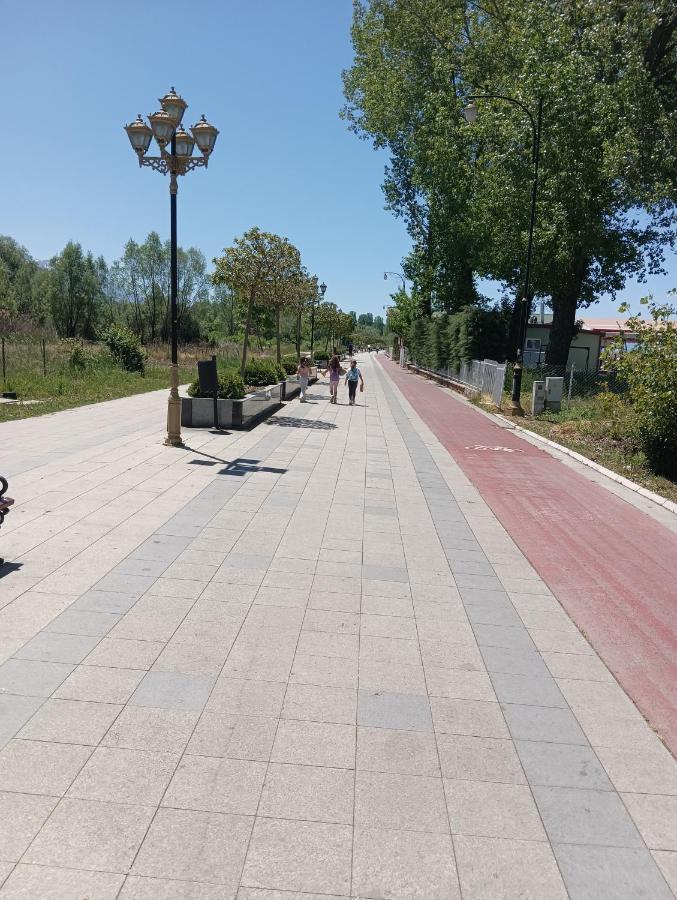 Hostel & Cafe Mild Охрид Экстерьер фото