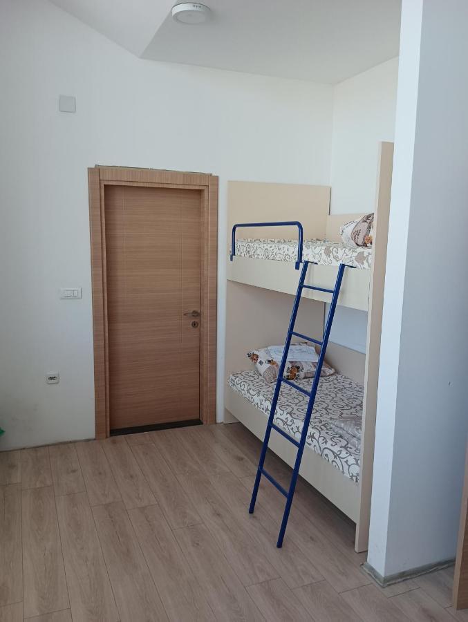 Hostel & Cafe Mild Охрид Экстерьер фото